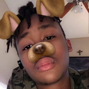 Meet your Posher, Makael